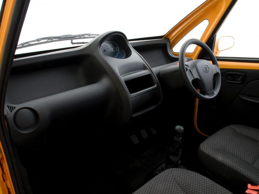  Tata Nano Basic 2008 года  (фото 4 из 6)